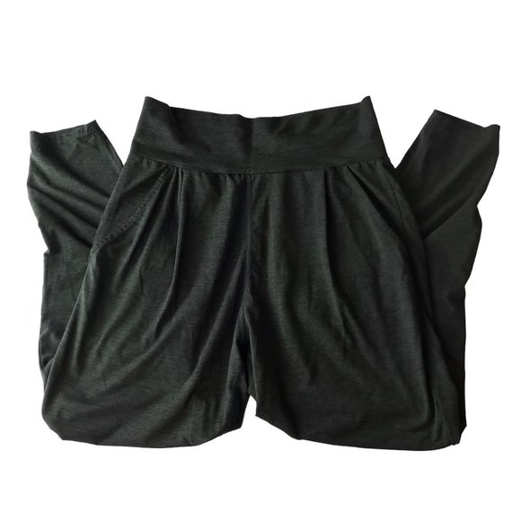 Vuori Sweatpants, Daily Jogger Style, Lightweight. Green. Size Women's Small. - Picture 4 of 11